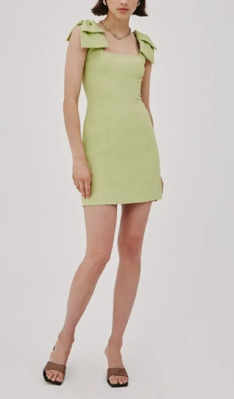 SQUARE NECK BOW DETAIL MINI DRESS IN GREEN Best mini dresses for formal events