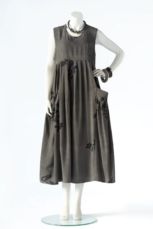 Keyhole Dress in Stonewash Boston Monochrome unclassified dresses